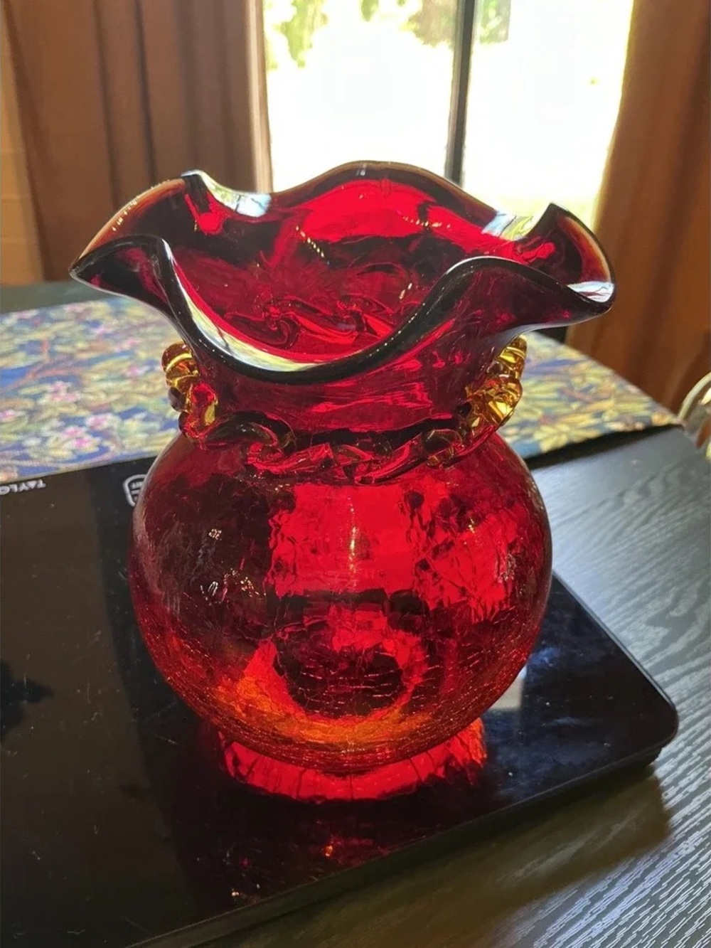 Red Ruffled Glass Vase - Home Art